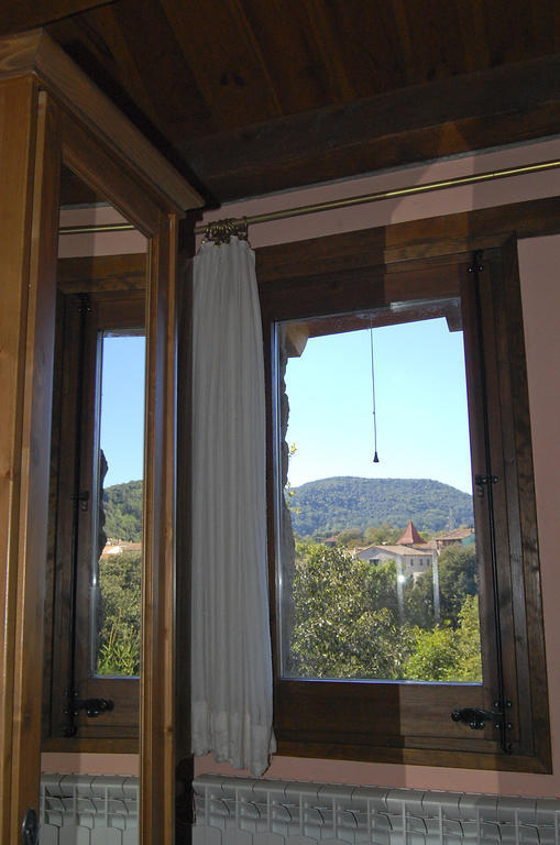 Can Salgueda Santa Pau Værelse billede